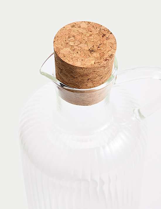 Medium Ribbed Glass Pourer