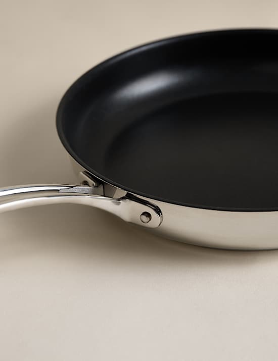 Po&ecirc;le 28cm en acier inoxydable