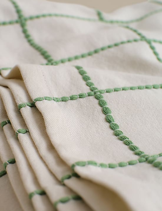 Pure Cotton Woven Checked Tablecloth