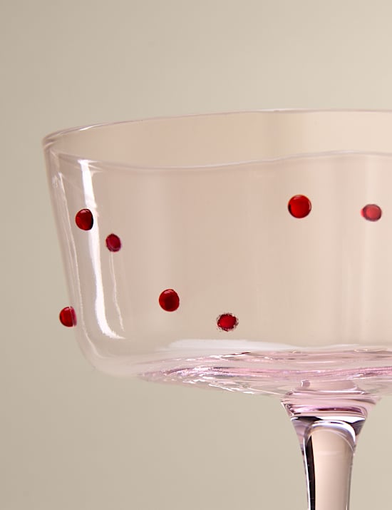 Set of 2 Heart Coupe Glasses