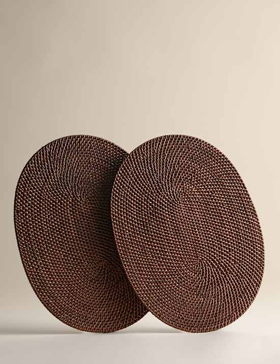 Set of 2 Rattan Oval Placemats