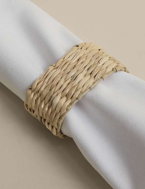 Set of 4 Seagrass Oval Napkin Rings