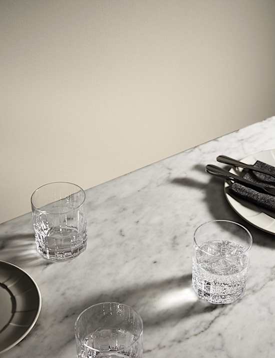 Juego de 4 vasos texturizados