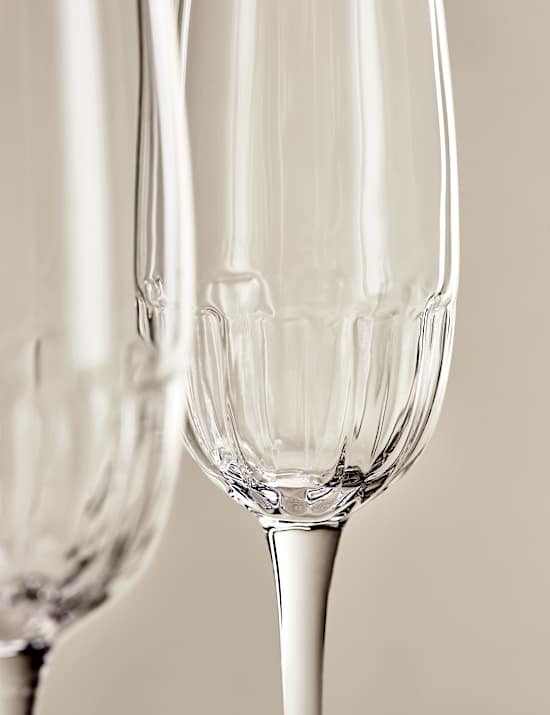 Set of 4 Textured Champagne Flutes