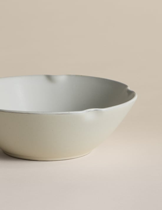 Crimped Scallop Cereal Bowl