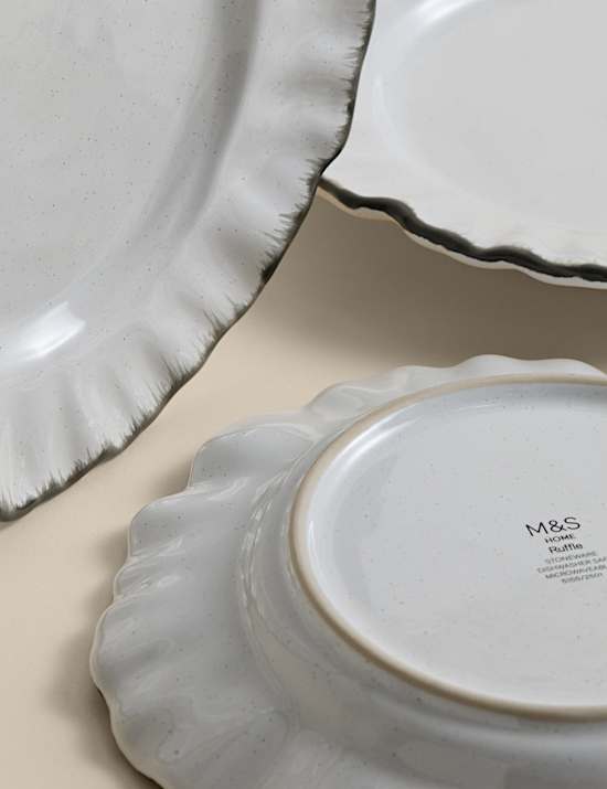 Set of 4 Ruffle Stoneware Side Plates