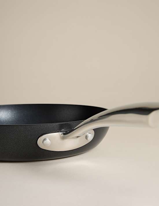Aluminium 24cm Non Stick Frying Pan