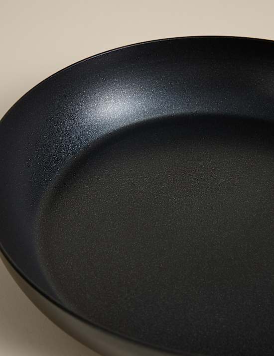 Aluminium 28cm Non-Stick Frying Pan