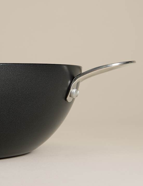 Non-Stick Pro 30cm Wok