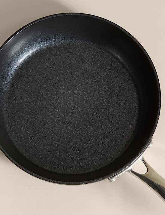 2 Piece Aluminium Non-Stick Frying Pans