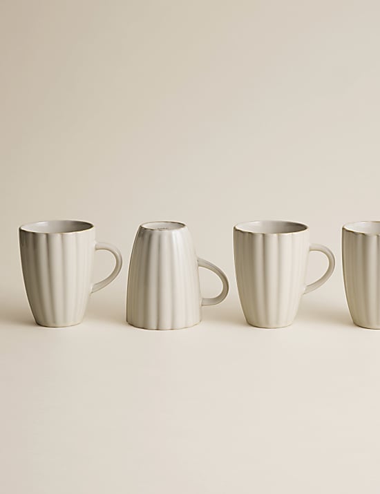 Sada 4 ks vroubkovaných hrnků