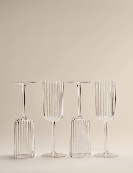 Set of 4 Ribbed Picnic Champagne Flutes