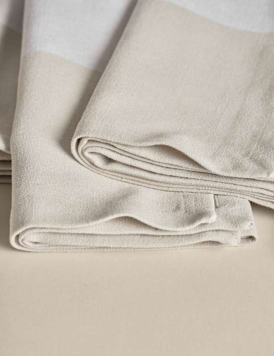 Set of 4 Woven Banded Napkins