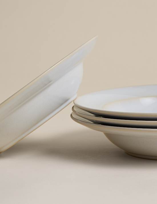 Service de 4 assiettes &agrave; p&acirc;tes de rangement