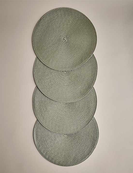 Set of 4 Round Woven Placemats