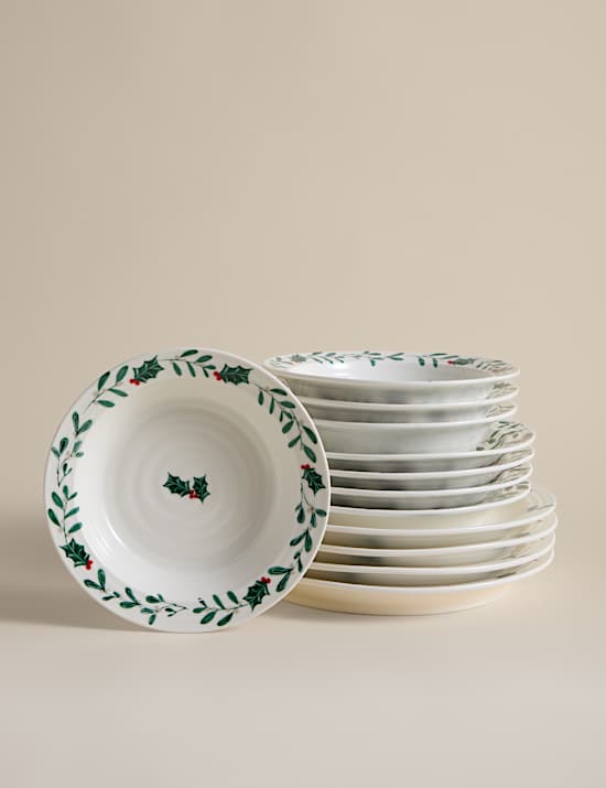 12 Piece Winter Berry Dinner Set