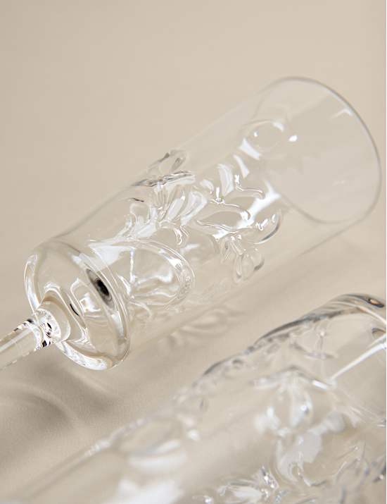 Set of 2 Embossed Floral Champagne Flutes