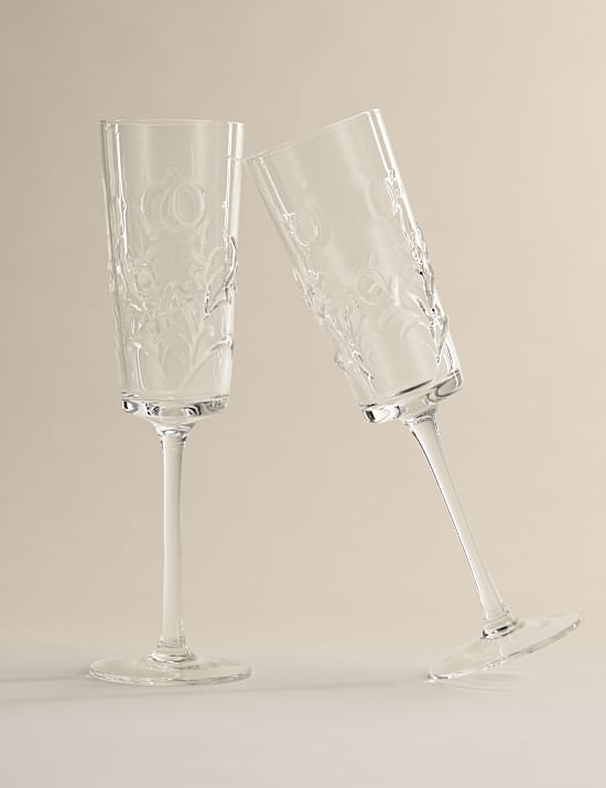 Set of 2 Embossed Floral Champagne Flutes