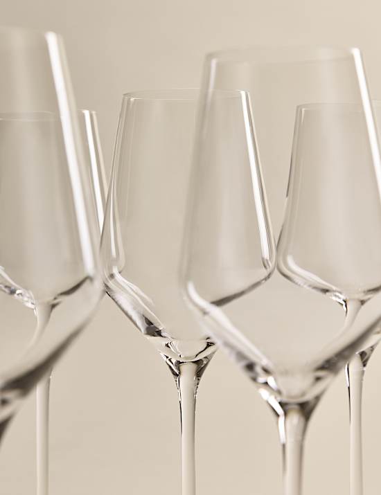 Set of 6 Classic White Wine Glasses