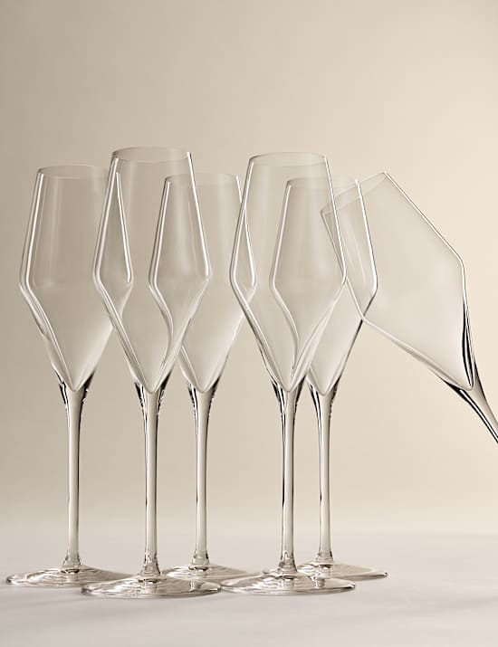 Set of 6 Classic Champagne Flutes