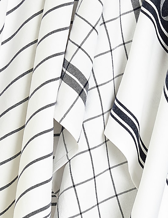 Set of 3 Cotton Rich Striped Tea Towels