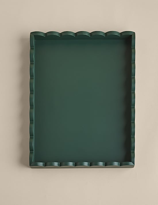 Plateau festonné en bois