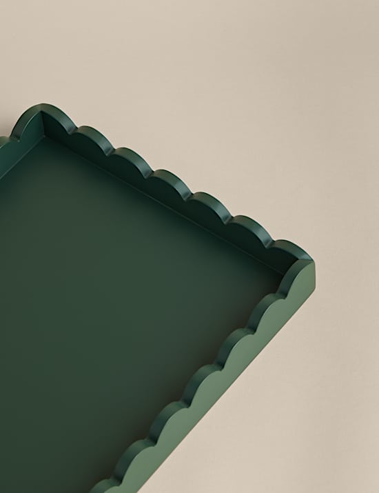 Plateau festonné en bois