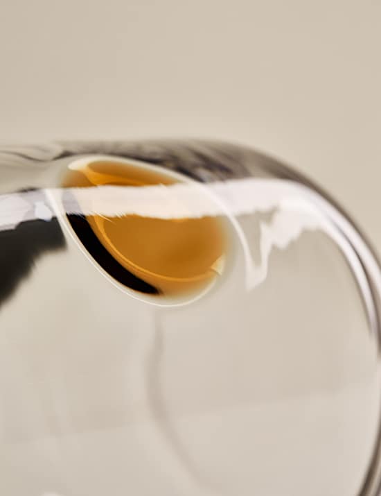 Puntíkovaná karafa