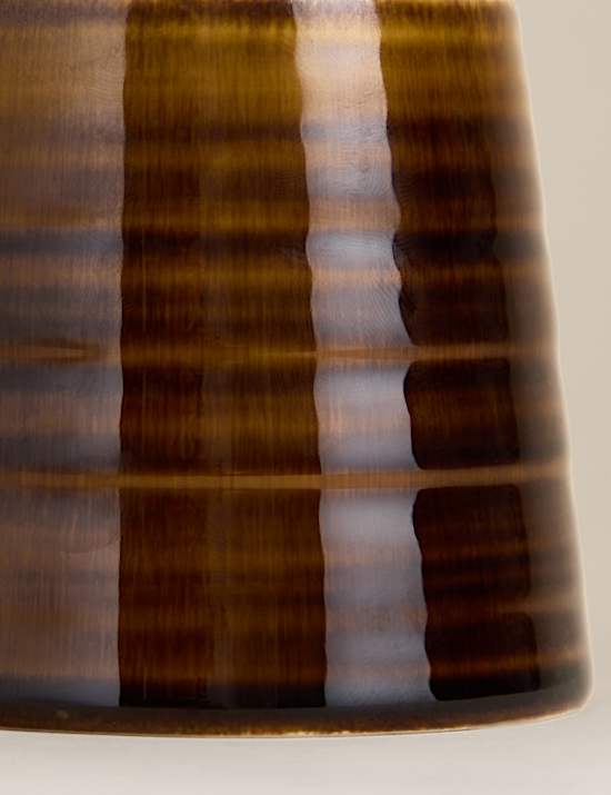 ספל בעיצוב מצולע רוחבי עדין