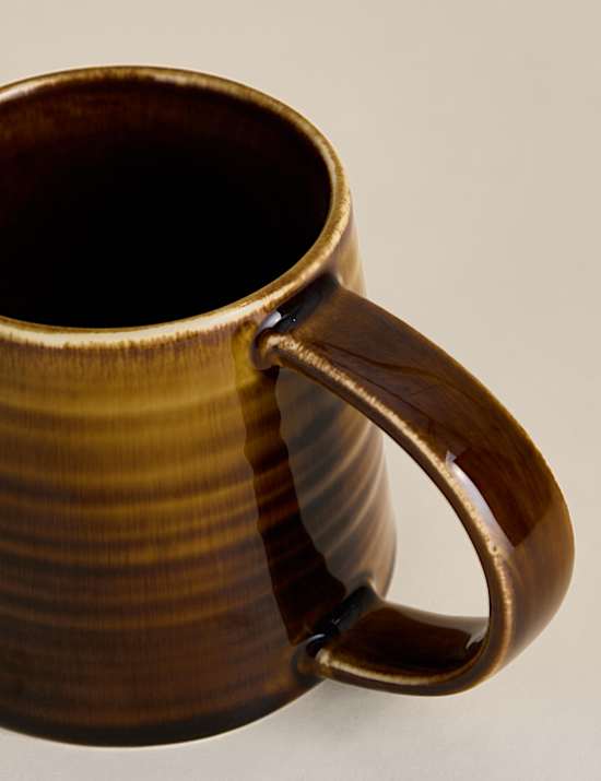 ספל בעיצוב מצולע רוחבי עדין