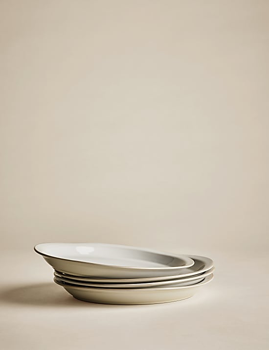 Set of 4 Country Collection Plates