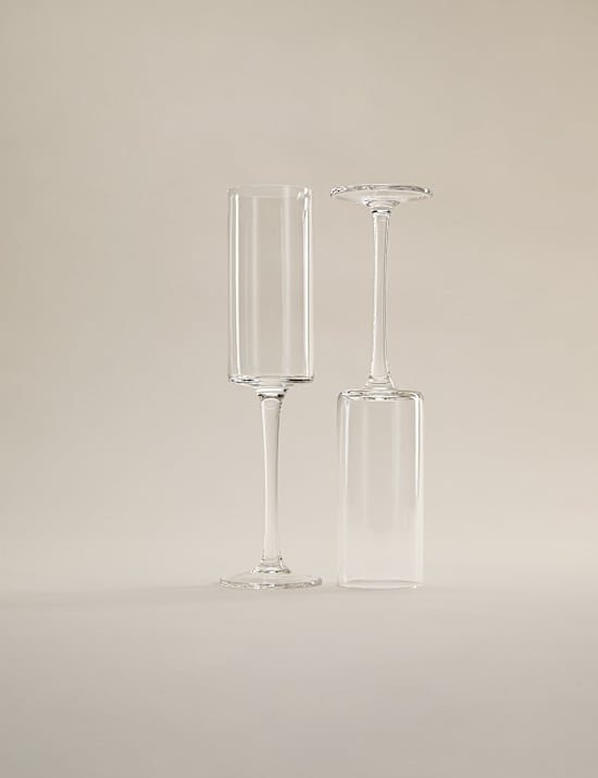 Set of 4 Straight Sided Champagne Flutes