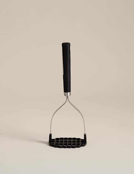 Soft Grip Handle Nylon Masher