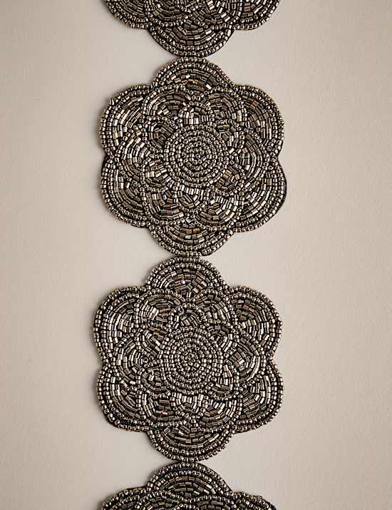 Set of 4 Beaded Scallop Coasters