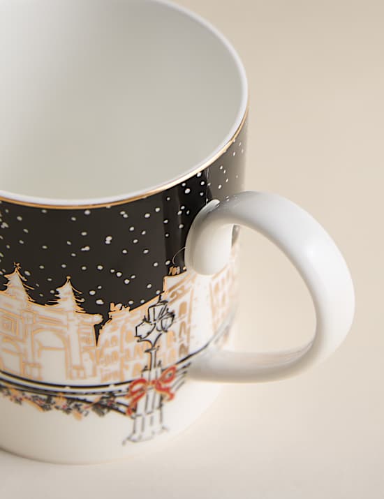 London Christmas Scene Mug