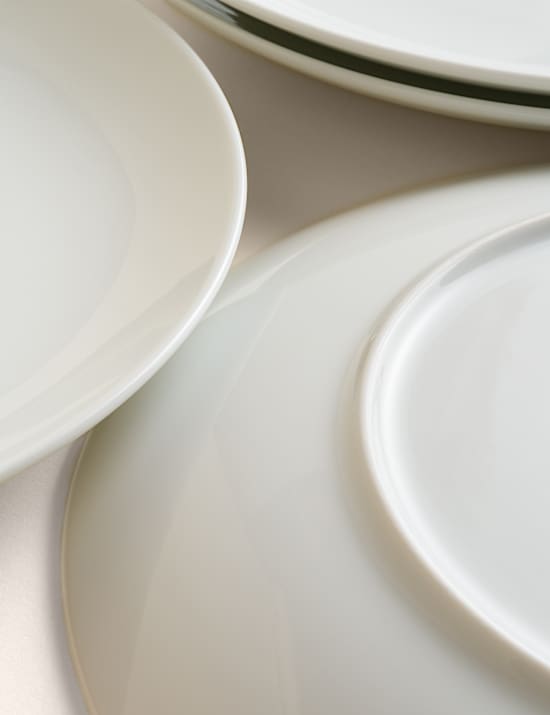 Set of 4 Maxim Coupe Dinner Plates