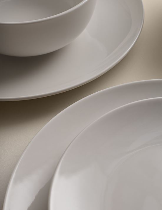 12 Piece Porcelain Dinner Set