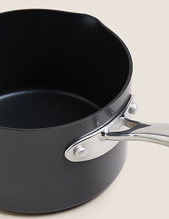 Sada 5 tvrdých eloxovaných pánví