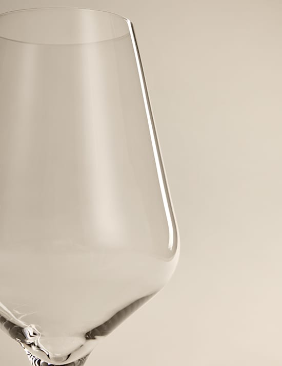 Set of 4 Luna Crystal Red Wine Glasses