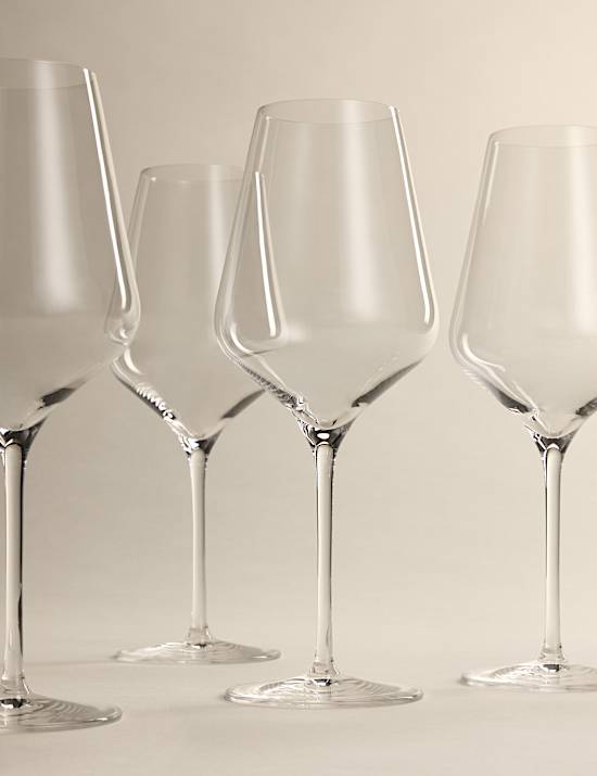 Set of 4 Luna Crystal Red Wine Glasses