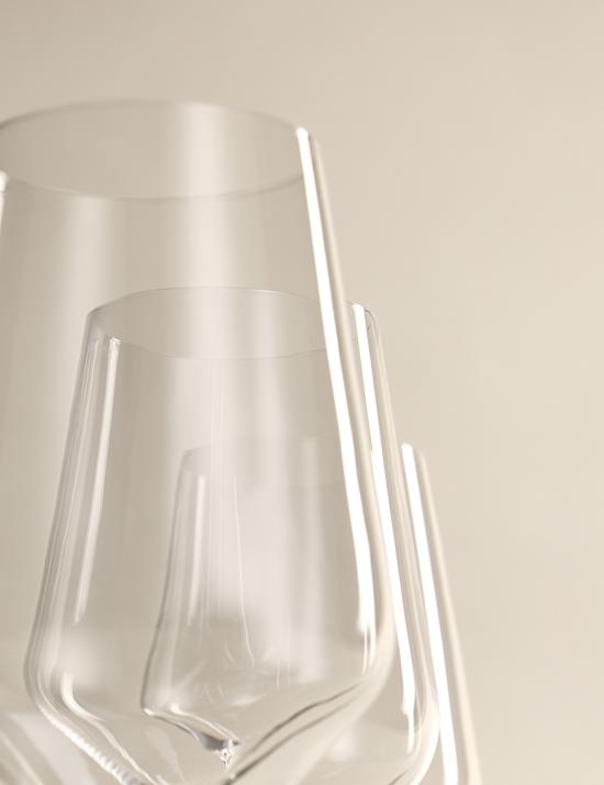 Set of 4 Luna Crystal White Wine Glasses