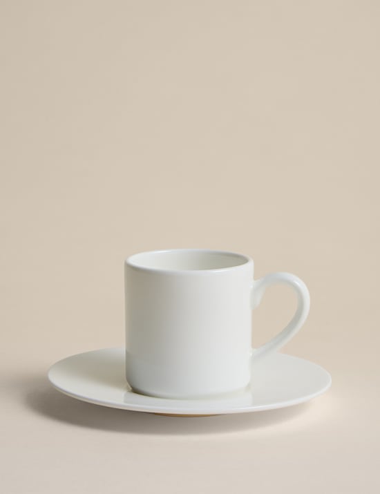 Sada 4 &scaron;&aacute;lků s pod&scaron;&aacute;lky na espresso Clarendon