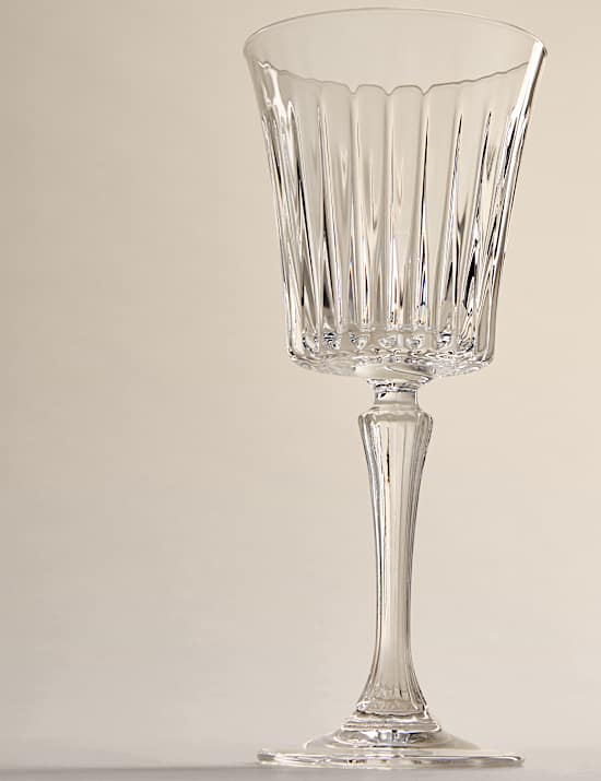 Set of 4 Timeless Wine Glasses