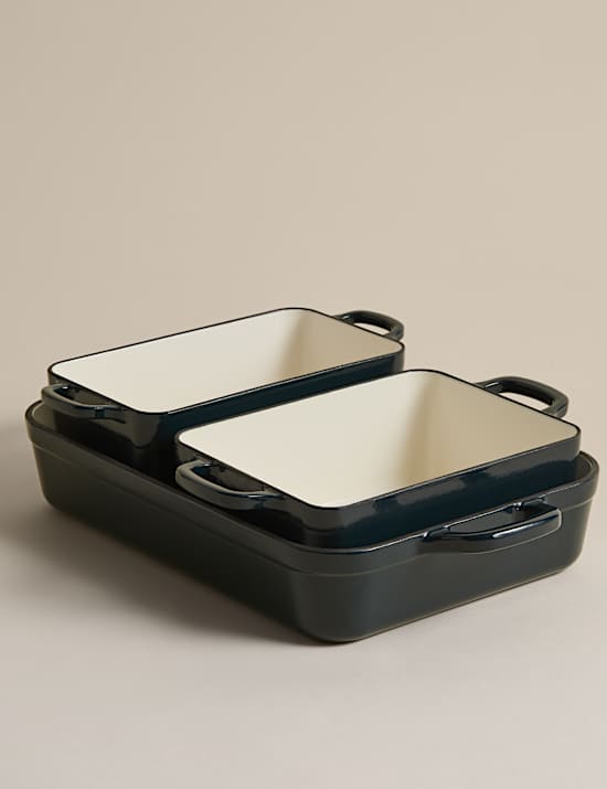 3 Piece Cast Iron Stacking Roaster Set