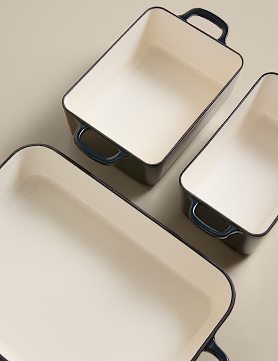 3 Piece Cast Iron Stacking Roaster Set