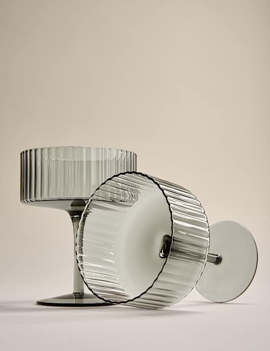 Set of 2 Celine Ribbed Champagne Coupes
