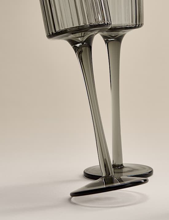 Set of 4 Celine Ribbed Champagne Flutes