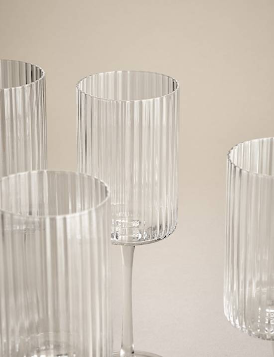 Celine &ndash; Lot de 4 verres &agrave; vin faits &agrave; la main