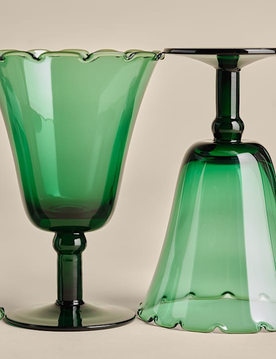 Set of 4 Petal Wine Glasses