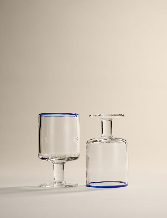 Lot de 2 verres &agrave; vin &agrave; bords contrast&eacute;s